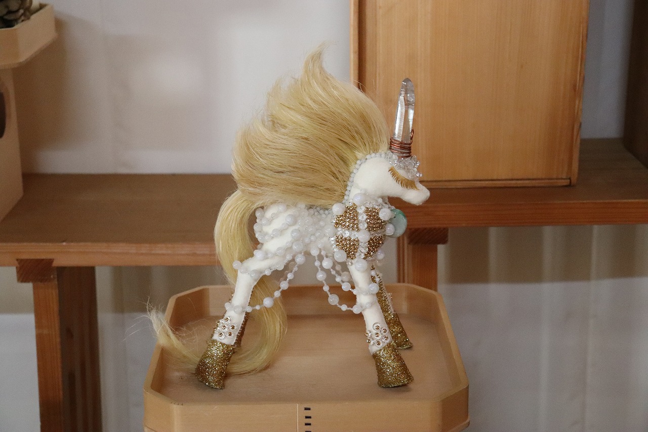 ユニコーン像の奉納のアイキャッチ画像