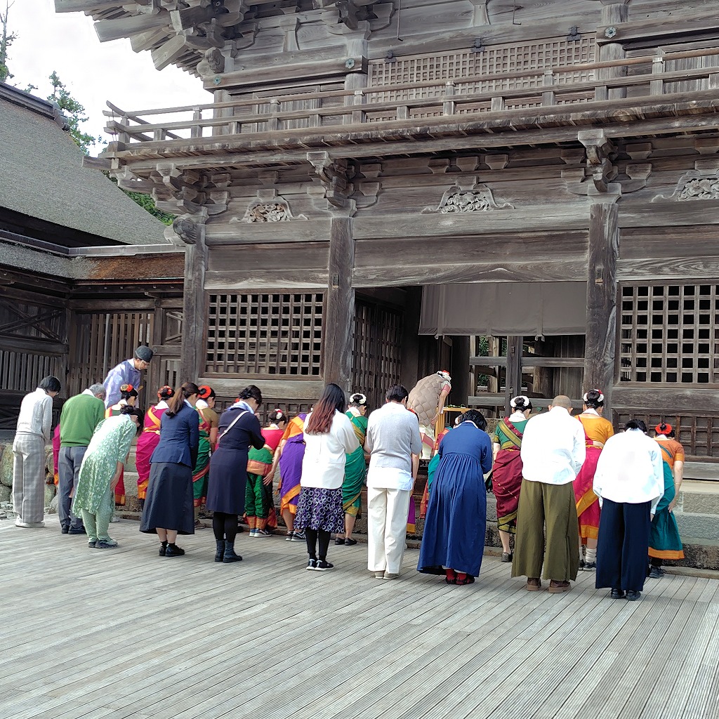 南インド古典舞踊奉納のアイキャッチ画像