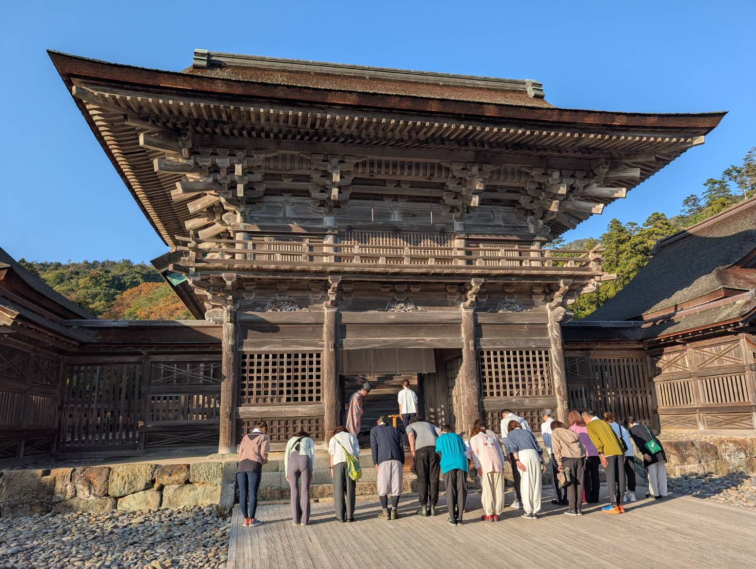 ヨガ奉納のアイキャッチ画像